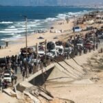 Displaced Palestinians, fleeing northern Gaza due to an Israeli military operation.(REUTERS)